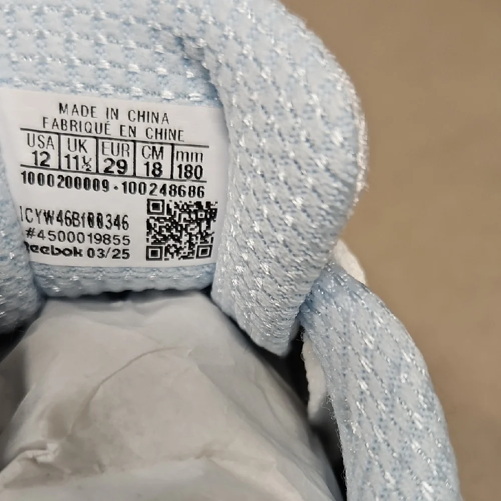 Reebok Kids Sneakers in White and Light Blue - Picture 9 of 11
